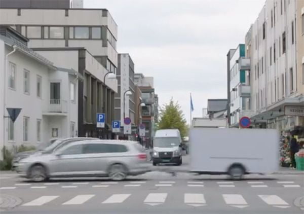How to reverse a trailer How to reverse a trailer